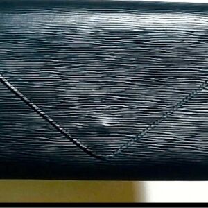 Louis Vuitton Clutch Epi Leather Purse